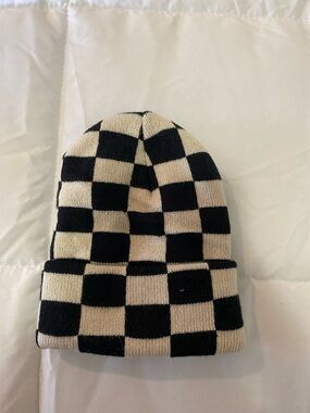 Newborn Checker Knit Beanie - Black & Cream